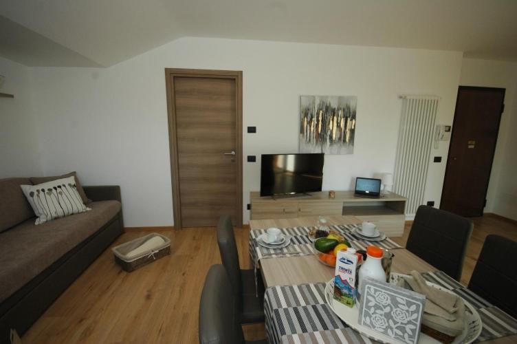 Residenza Castel Restor Комано Терме Екстериор снимка